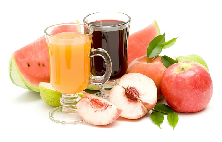 Uống nước ép trái cây thêm nhiều đường