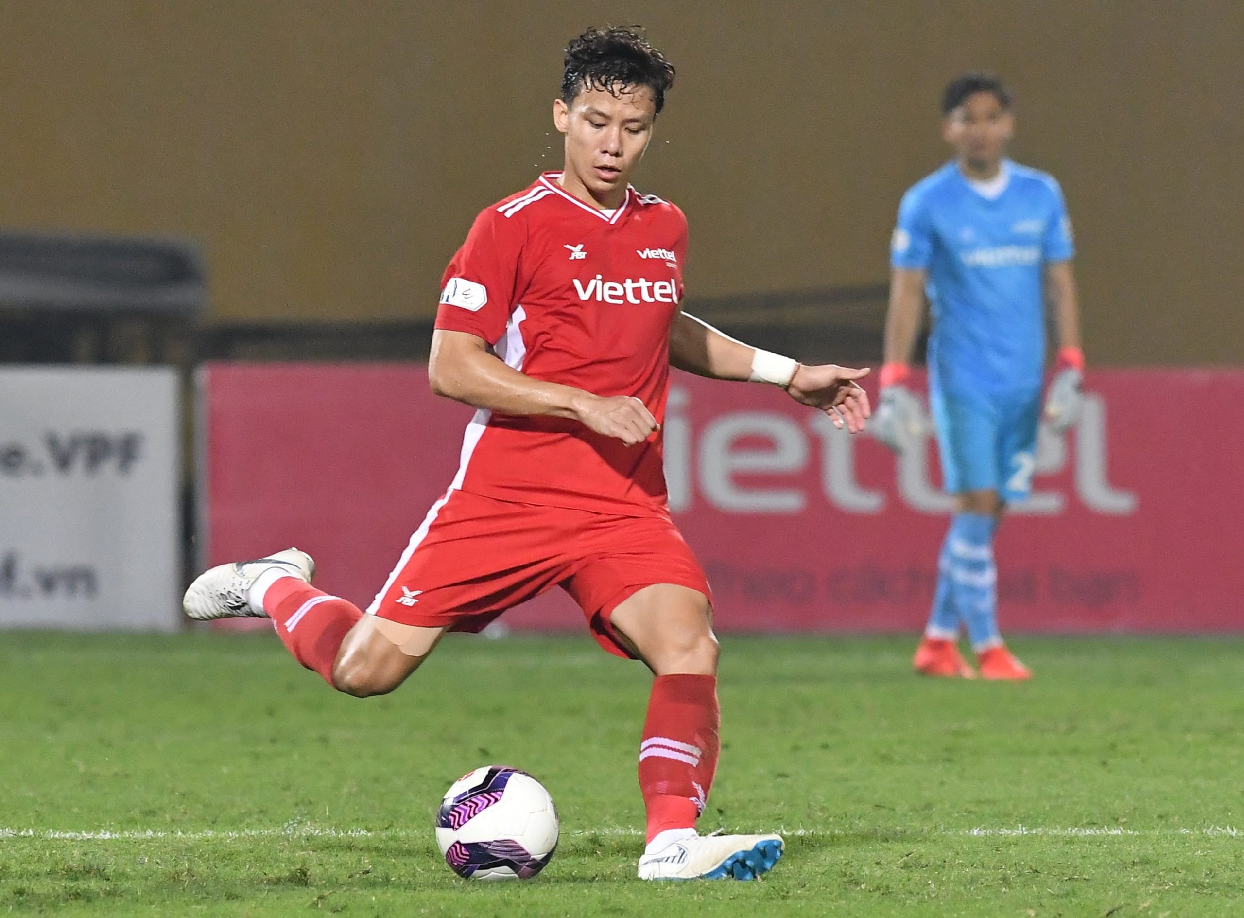 Lee Nguyễn đánh bại Sài Gòn FC và sự tiếc nuối của HAGL Sau vòng 4 V-League 2021