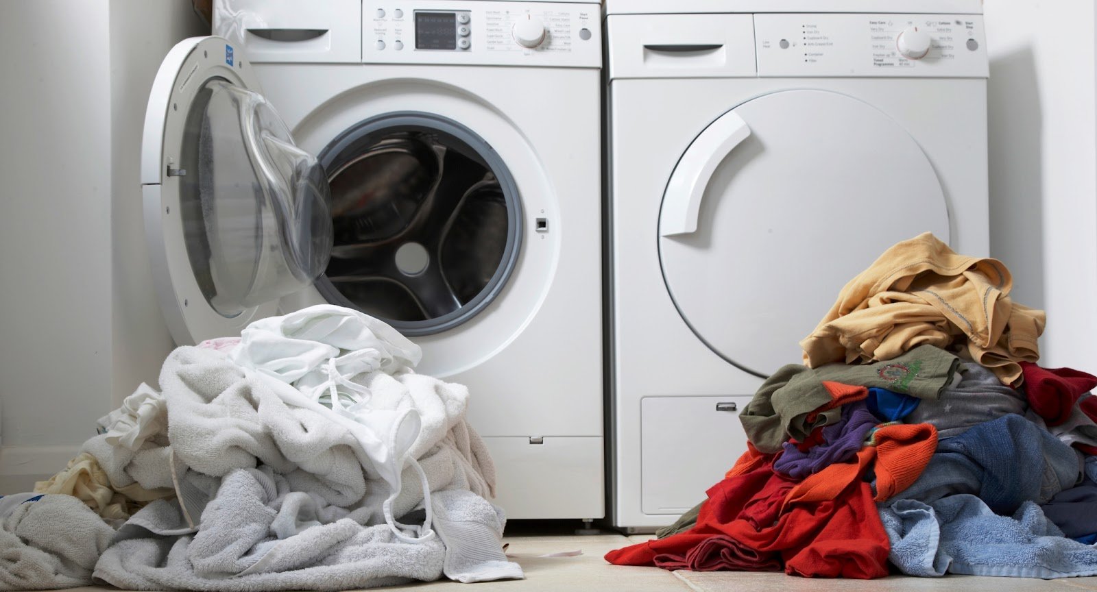 áo dài phi bóng và áo dài nữ sinh được sử dụng máy giặt
