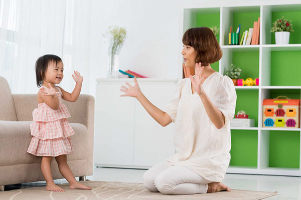 Trẻ sơ sinh và cách chăm sóc tốt nhất dành cho mẹ